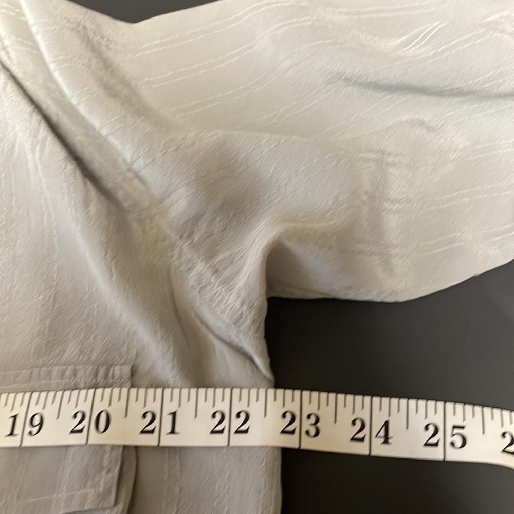Vintage GUCCI versatile shirt with current trends. Dbl chest pocket. Loose fit. - Picture 10 of 14